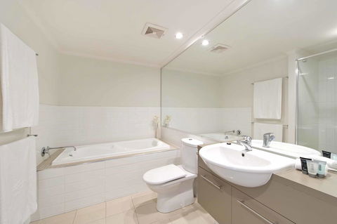 On The Bay Apartments - Accommodation Fremantle 20