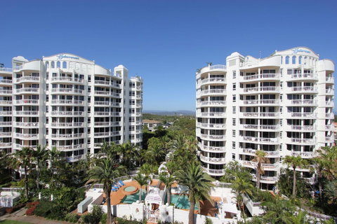 ULTIQA Burleigh Mediterranean Resort - Accommodation Fremantle 29