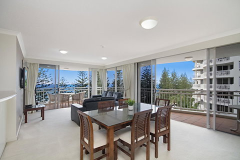 ULTIQA Burleigh Mediterranean Resort - Accommodation Fremantle 4