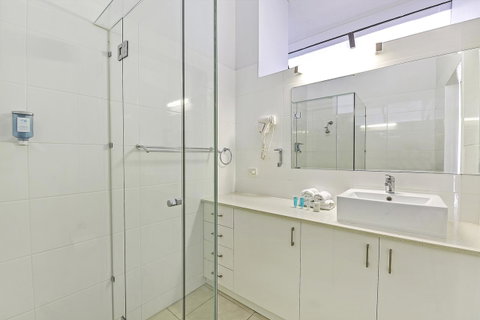 Broadbeach Travel Inn Apartments - Accommodation Fremantle 15