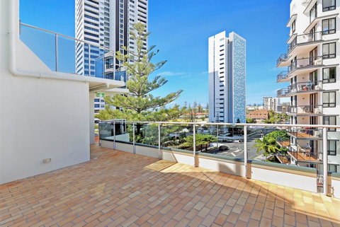 Broadbeach Travel Inn Apartments - Accommodation Fremantle 5