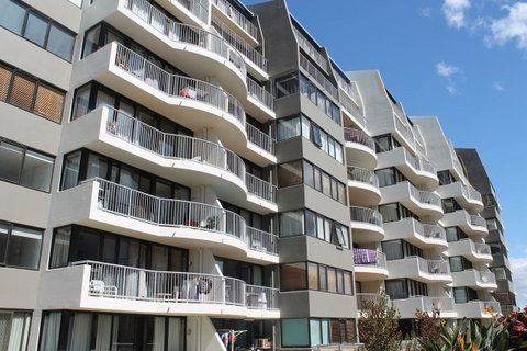 Broadbeach Travel Inn Apartments - Accommodation Fremantle 6