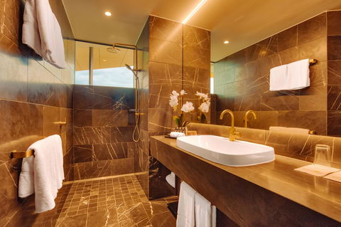Eatons Hill Hotel - Accommodation Fremantle 11