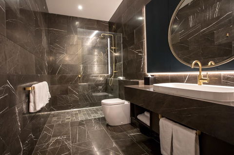 Eatons Hill Hotel - Accommodation Fremantle 29