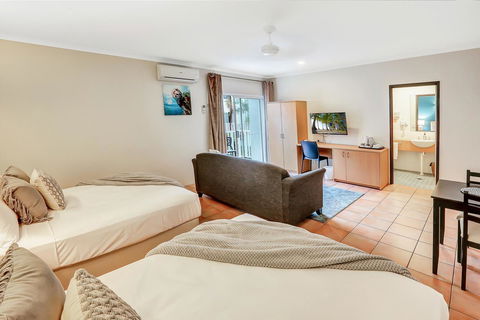 Coral Tree Inn - Accommodation Fremantle 15