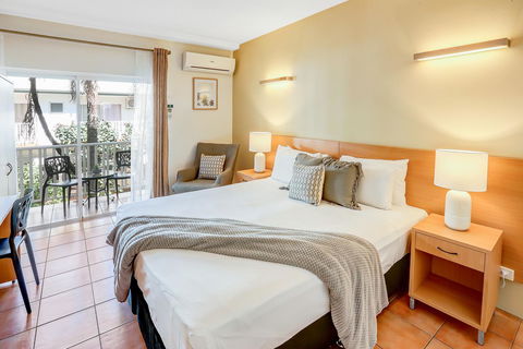 Coral Tree Inn - Accommodation Fremantle 13
