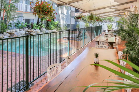 Coral Tree Inn - Accommodation Fremantle 4
