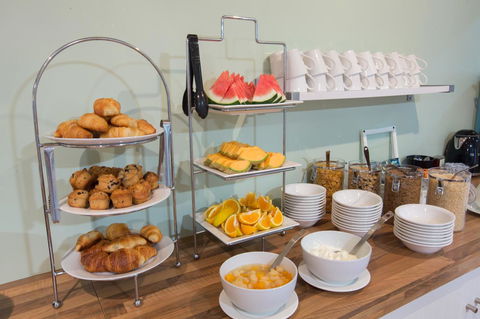 Coral Tree Inn - Accommodation Fremantle 17