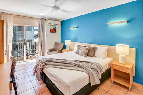 Coral Tree Inn - Accommodation Fremantle 0