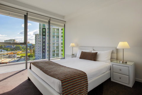 Code Apartments - Accommodation Fremantle 24