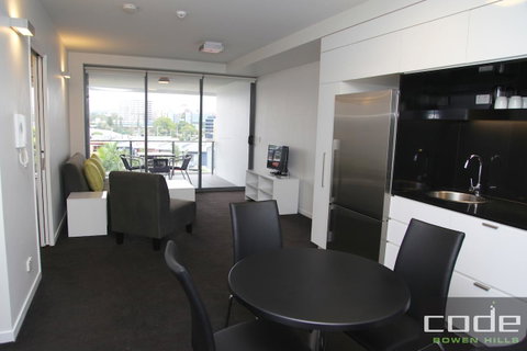 Code Apartments - Accommodation Fremantle 35