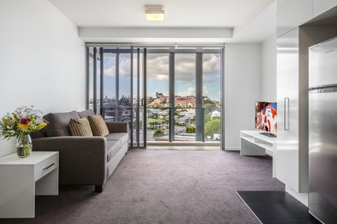 Code Apartments - Accommodation Fremantle 15