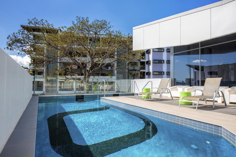 Code Apartments - Accommodation Fremantle 11