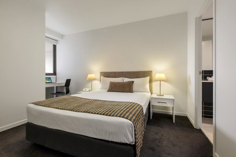 Code Apartments - Accommodation Fremantle 9