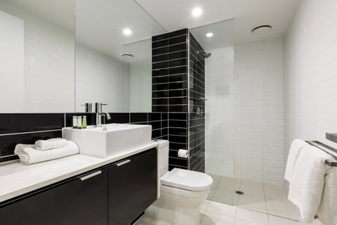 Code Apartments - Accommodation Fremantle 32