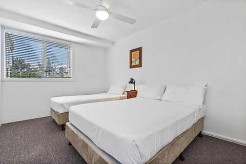 84 The Spit Holiday Apartments - Accommodation Fremantle 1