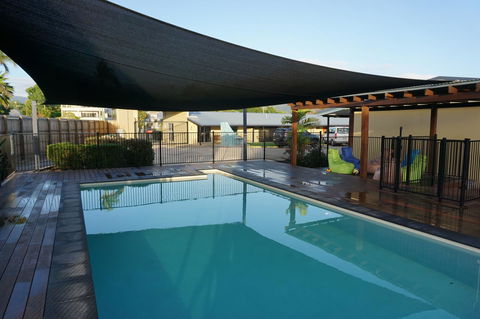 YAL Cairns - A Motel That Makes A Difference - Accommodation Fremantle 28