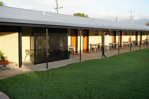 YAL Cairns - A Motel That Makes A Difference - Accommodation Fremantle 38