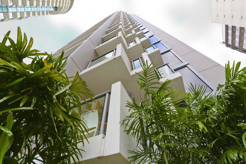 Mantra Midtown - Accommodation Fremantle 2