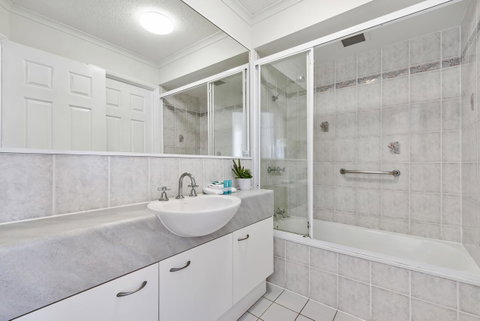 Dockside Apartments Mooloolaba - Accommodation Fremantle 9