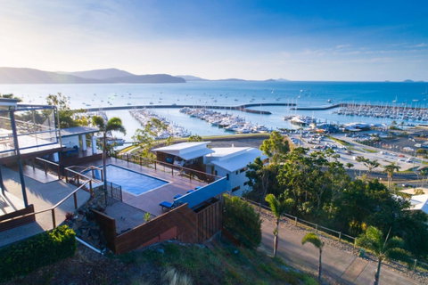 Nautilus On The Hill - Airlie Beach - Accommodation Fremantle 0