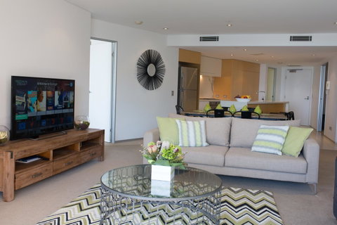 Ambience On Burleigh Beach - Accommodation Fremantle 16