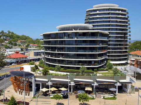 Ambience On Burleigh Beach - Accommodation Fremantle 6