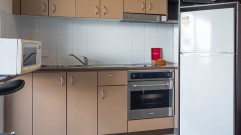 Broadbeach Savannah Resort - Accommodation Fremantle 31