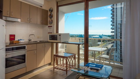 Broadbeach Savannah Resort - Accommodation Fremantle 43