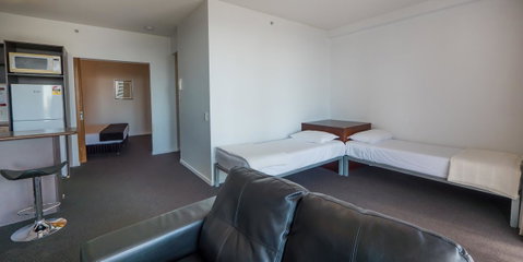 Broadbeach Savannah Resort - Accommodation Fremantle 25