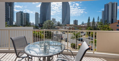 Broadbeach Savannah Resort - Accommodation Fremantle 19