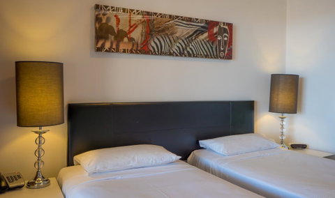 Broadbeach Savannah Resort - Accommodation Fremantle 40