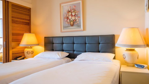 Broadbeach Savannah Resort - Accommodation Fremantle 44