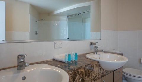 Broadbeach Savannah Resort - Accommodation Fremantle 15