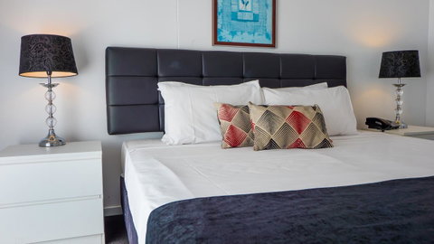 Broadbeach Savannah Resort - Accommodation Fremantle 14