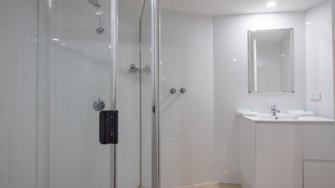 Broadbeach Savannah Resort - Accommodation Fremantle 8