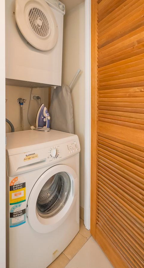 Broadbeach Savannah Resort - Accommodation Fremantle 21
