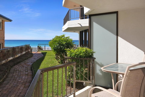Spindrift On The Beach - Absolute Beachfront - Accommodation Fremantle 27