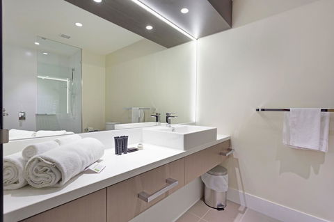 Calamvale Hotel Suites And Conference Centre - Accommodation Fremantle 25