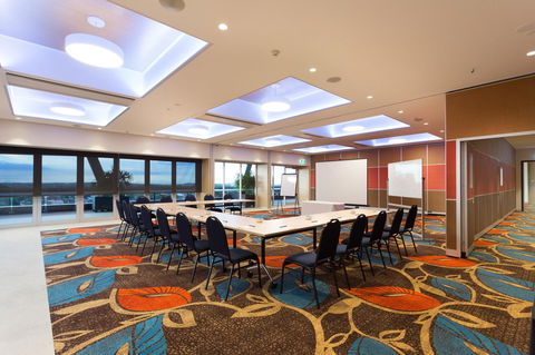 Calamvale Hotel Suites And Conference Centre - Accommodation Fremantle 10