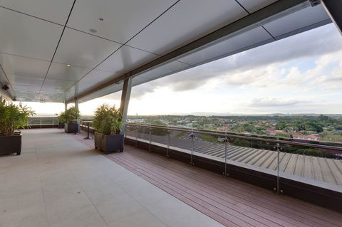 Calamvale Hotel Suites And Conference Centre - Accommodation Fremantle 13
