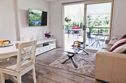 Shasta Place - Accommodation Fremantle 17
