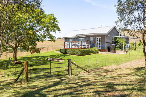 Hollow Tree Farm - Accommodation Fremantle 14