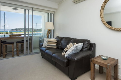 Blue On Blue Studio Room 1272 - Accommodation Fremantle 7