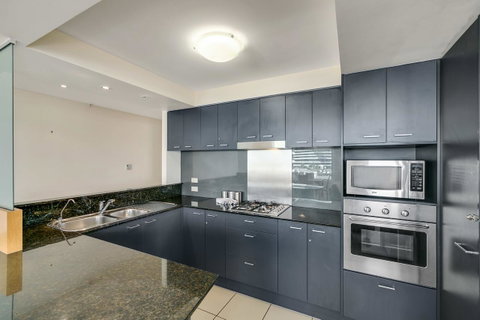 Broadbeach On The Park, 3 Bed Ocean - We Accommodate - Accommodation Fremantle 16