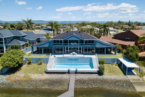 Havana Blue - Large 4 Bedroom Family Home - Accommodation Fremantle 6