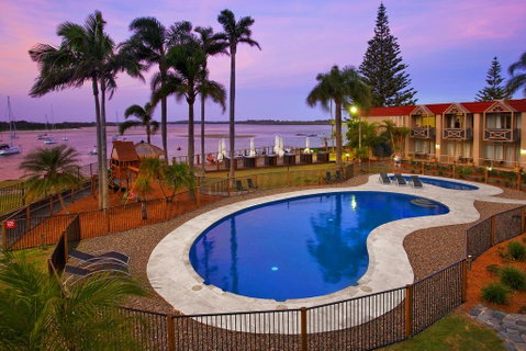 Waters Edge Port Macquarie - Accommodation Fremantle 0