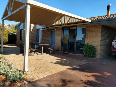 Wave Walk - Accommodation Fremantle 3