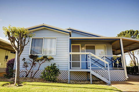 Wavecrest Village & Tourist Park - Accommodation Fremantle 0