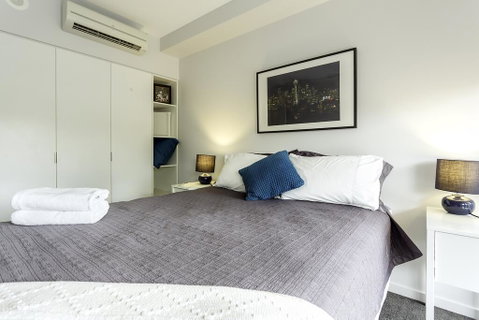 Well-Appointed 3 Bedroom, 2 Bath, Parking & Pool - Accommodation Fremantle 1